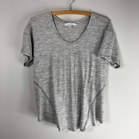 Trina Turk Cotton Scoop Neck Gray Tee Shirt 934 - Picture 1 of 7